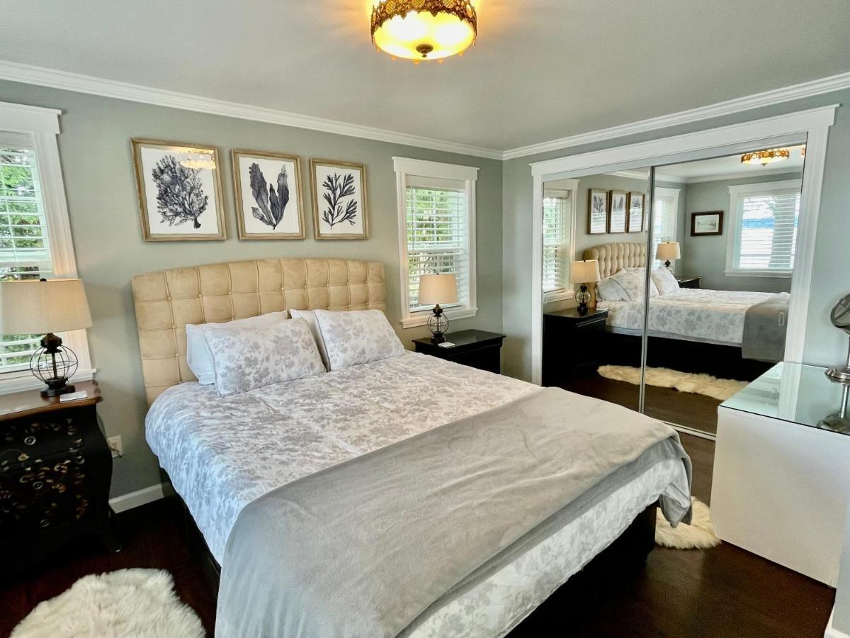 Puget Sound Chic Romantic Cottage With Private Beach Access & Gated Entry Port Ludlow Bagian luar foto