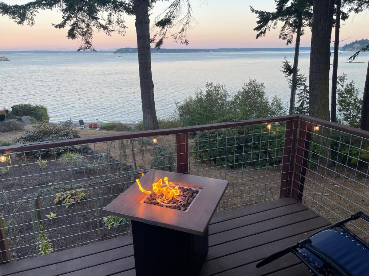 Puget Sound Chic Romantic Cottage With Private Beach Access & Gated Entry Port Ludlow Bagian luar foto