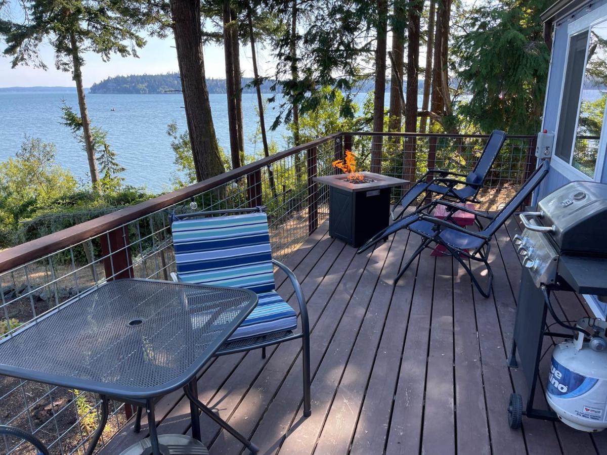Puget Sound Chic Romantic Cottage With Private Beach Access & Gated Entry Port Ludlow Bagian luar foto