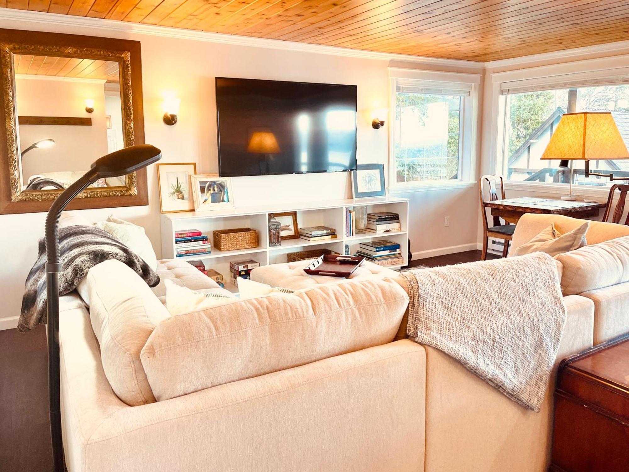 Puget Sound Chic Romantic Cottage With Private Beach Access & Gated Entry Port Ludlow Bagian luar foto