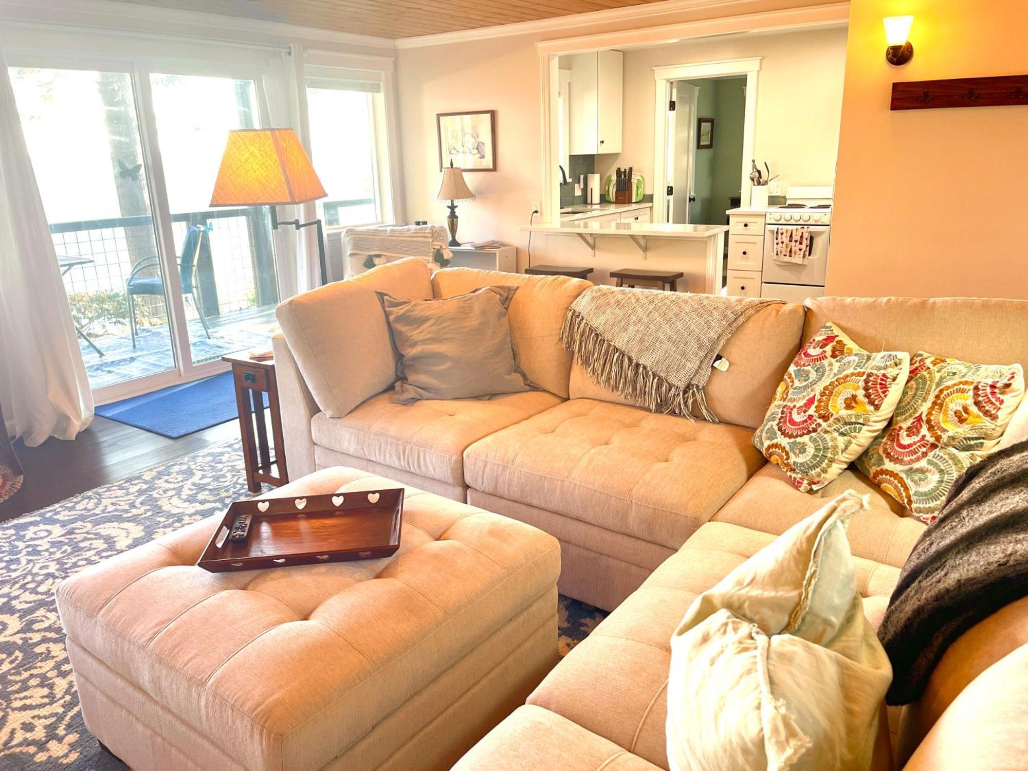 Puget Sound Chic Romantic Cottage With Private Beach Access & Gated Entry Port Ludlow Bagian luar foto
